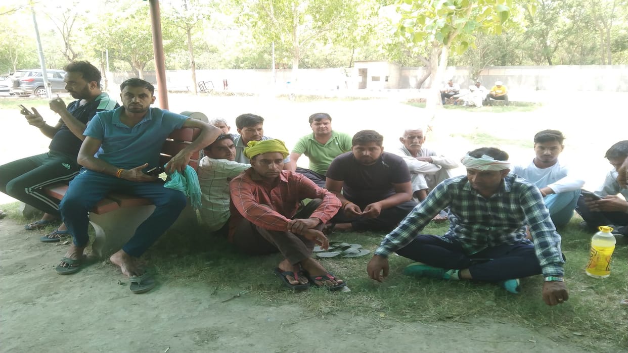 youth was shot dead with three bullets in Khanpur Kala village in Sonipat