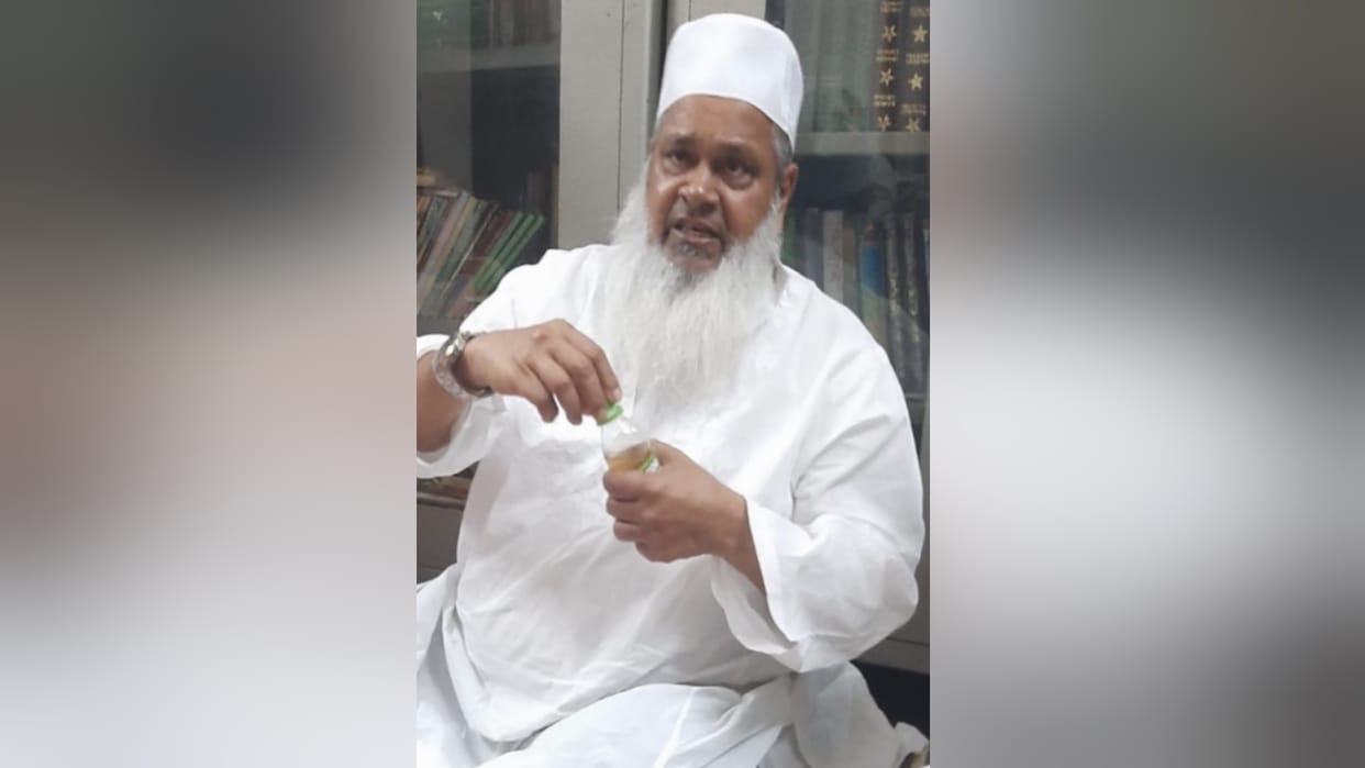 Maulana Badruddin said wind of change is blowing incountry, UP will play an important role in change of power