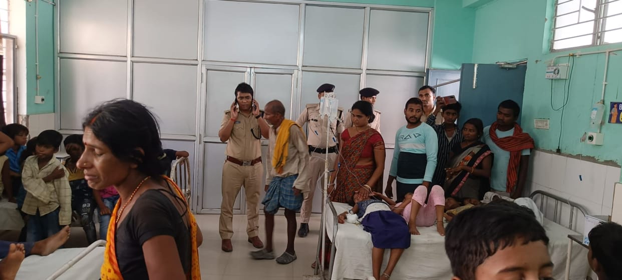 Bihar News: Health of 90 children deteriorated after consuming MDM in Aurangabad, Lizard found in school food