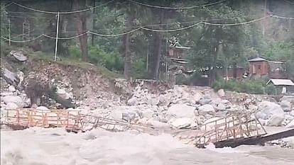 Katagla bridge was washed away due to rising water level of Parvati river