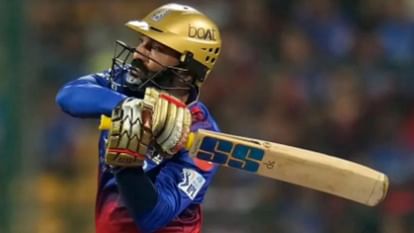 Dinesh Karthik will be the batting coach and mentor of Royal Challengers Bengaluru Men's team in IPL