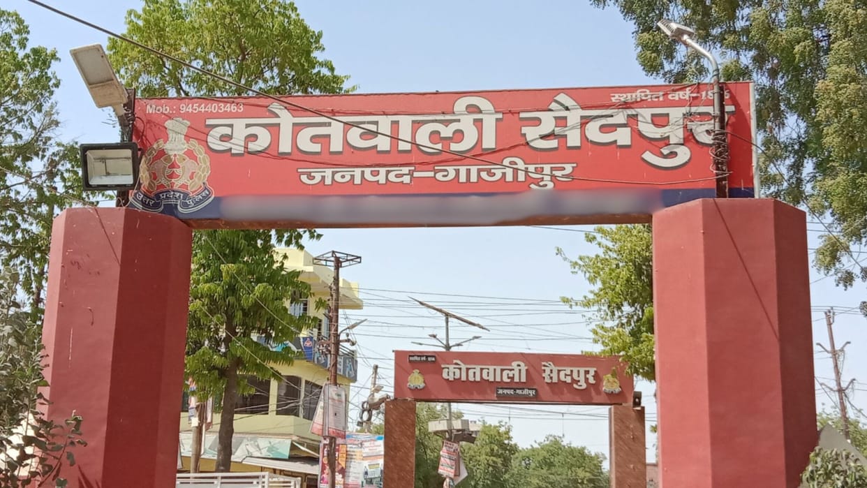After Bhabhi brother-in-law also died, found in objectionable condition consumed poison together