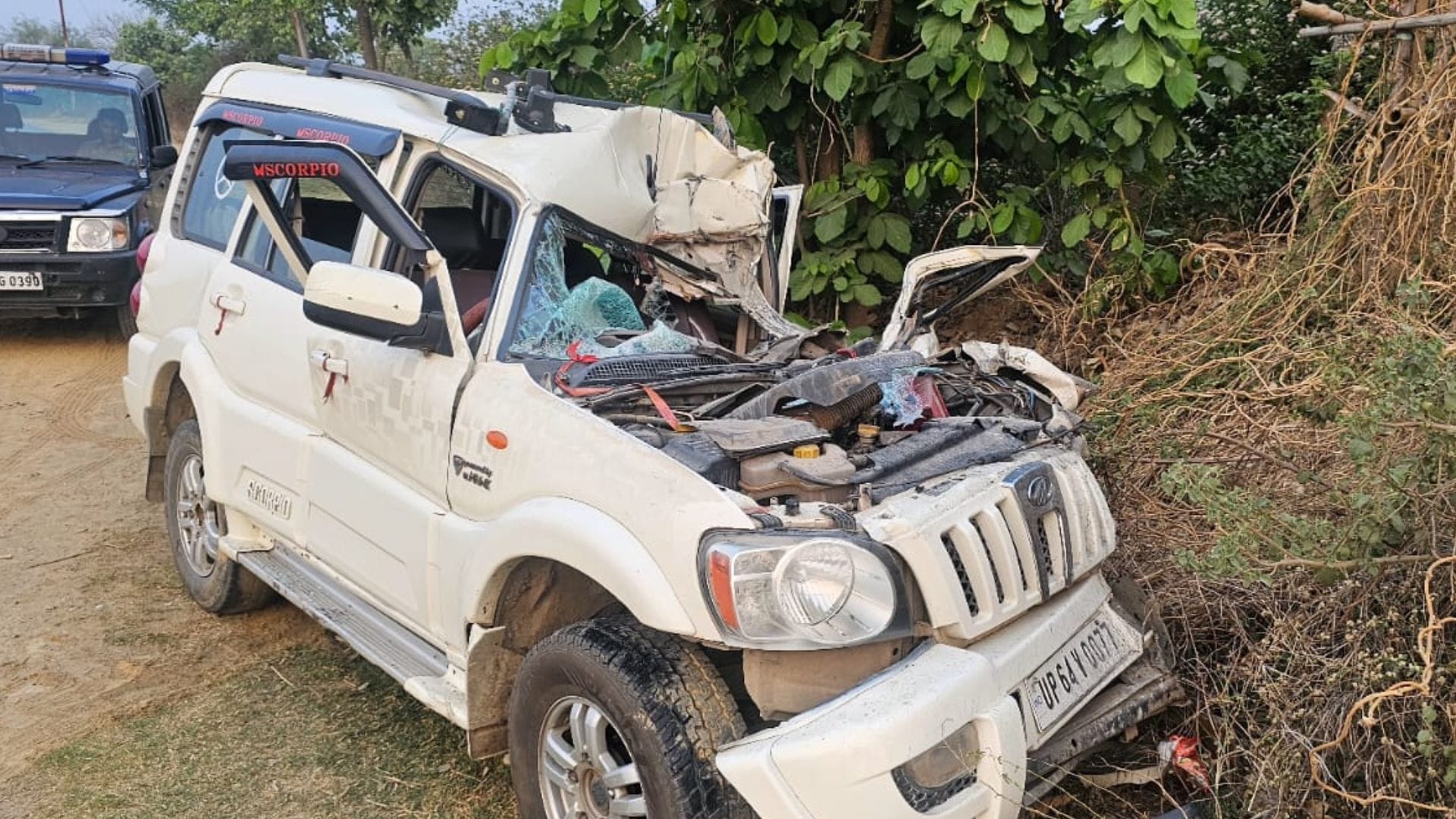 Scorpio Collides With Truck One Dead Four Injured Including In ...