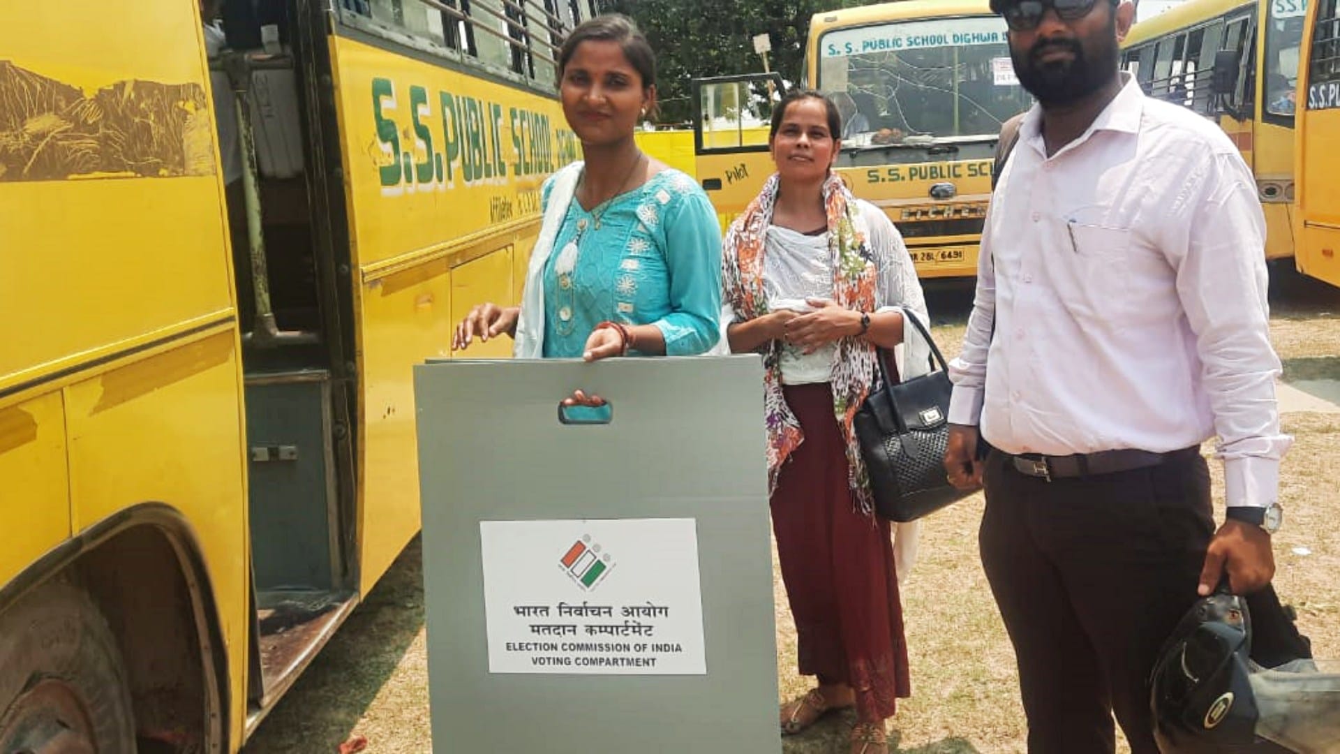 LS Polls: Polling personnel reached booth for Gopalganj Lok Sabha elections, all arrangements complete