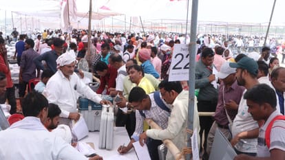 Grand festival of democracy: Voting for Pratapgarh Lok Sabha seat on Saturday, vehicles will remain two hundre