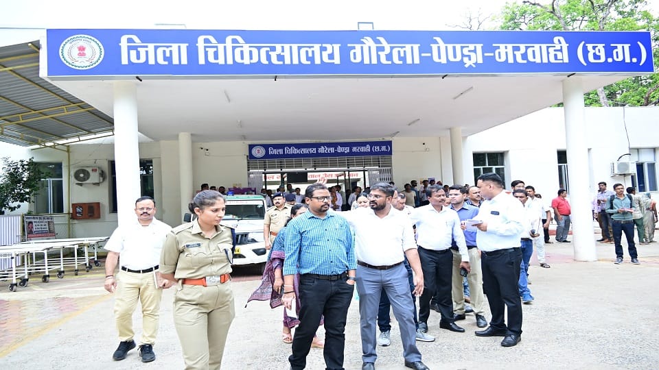 Principal Secretary of Health Department inspected district hospital in Gaurela Pendra Marwahi