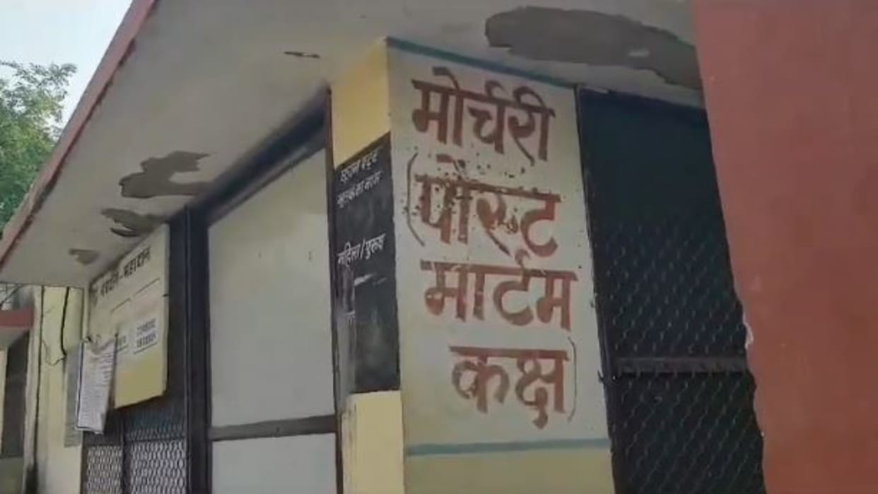 Alwar News: Dead body of youth found in garbage heap, suspicion of murder due to injury marks on face