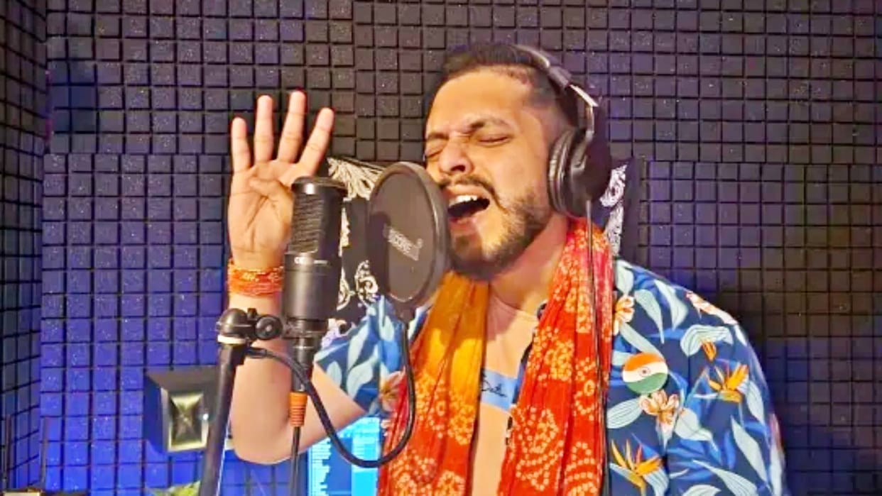 Rajasthan Bollywood singer created stir amid election season video going viral