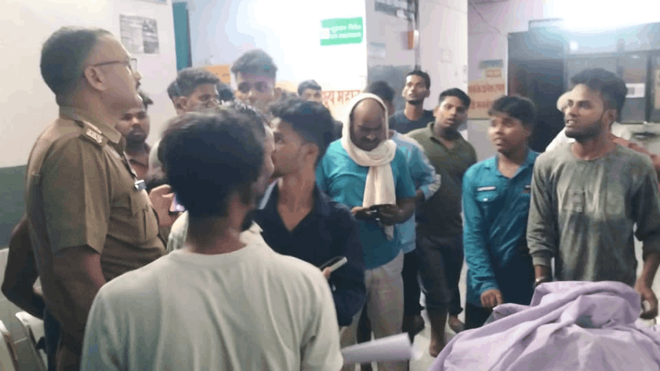 Young man killed by ax attack in Mirzapur