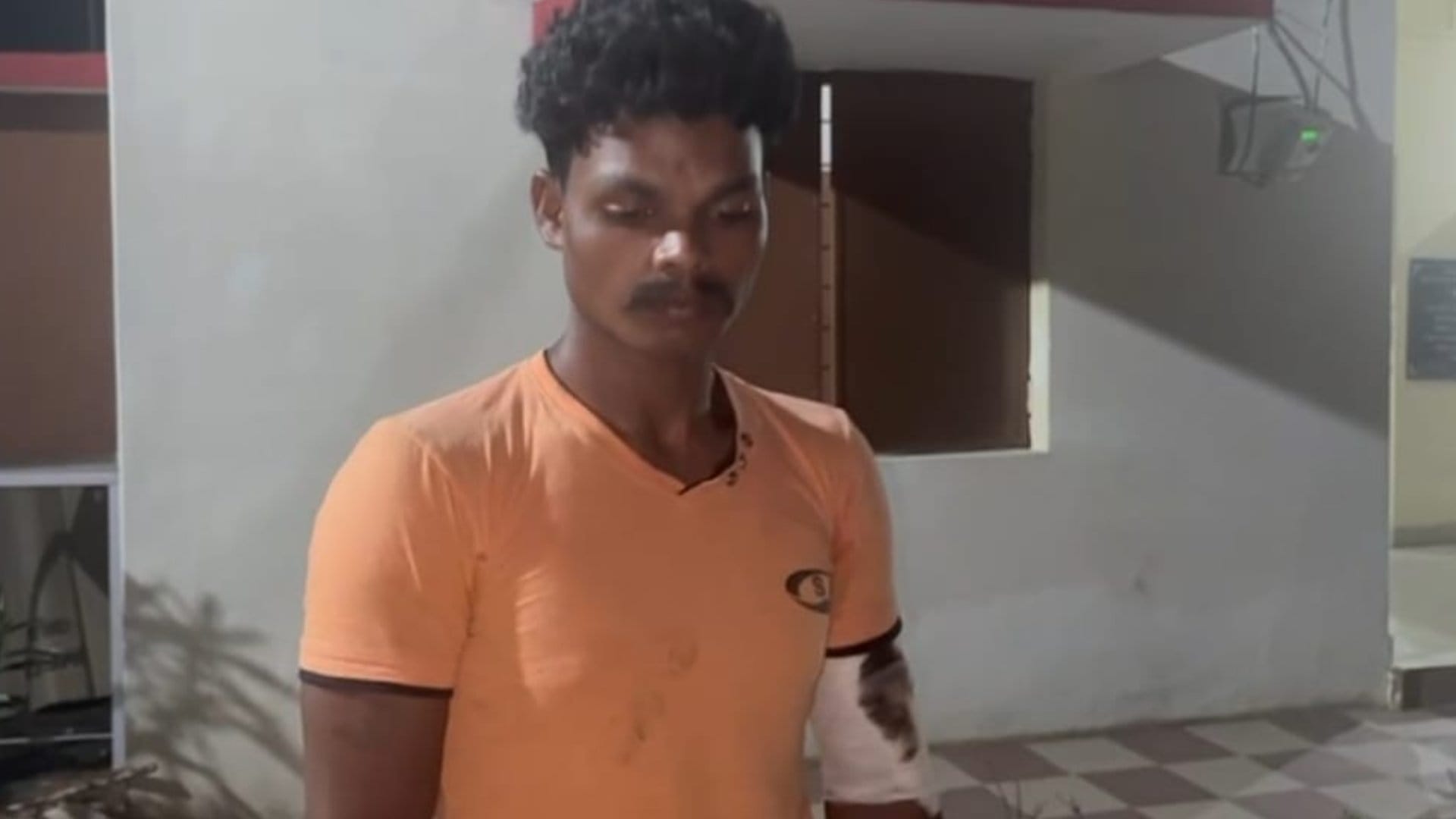 आरोपी