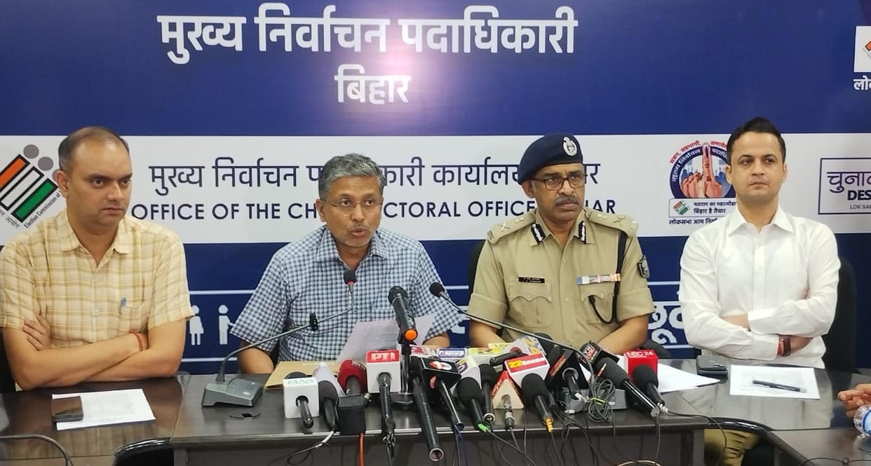 Bihar Lok Sabha Election 2024 Phase 6 Voting Live 6th Charan Chunav on 8  Seats: Election Commission, Hindi