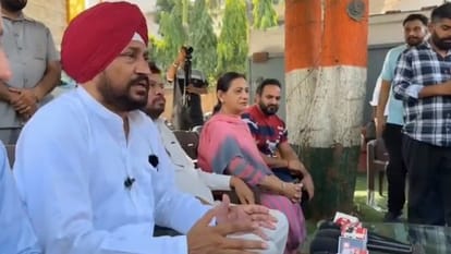 चरणजीत चन्नी ने बुलाई बैठक