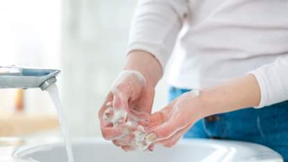 अकेले हाथों की स्वच्छता से बच सकता है तीन लाख से ज्यादा लोगों का जीवन