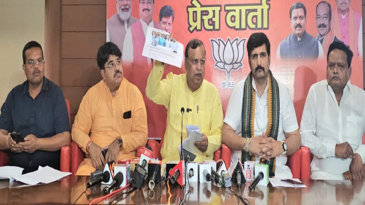 Shivratan Sharma allegations- Congressmen came out in support of Naxalites on anniversary of Jhiram incident