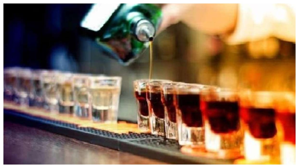 UP: Digital payment necessary for sale of wine.