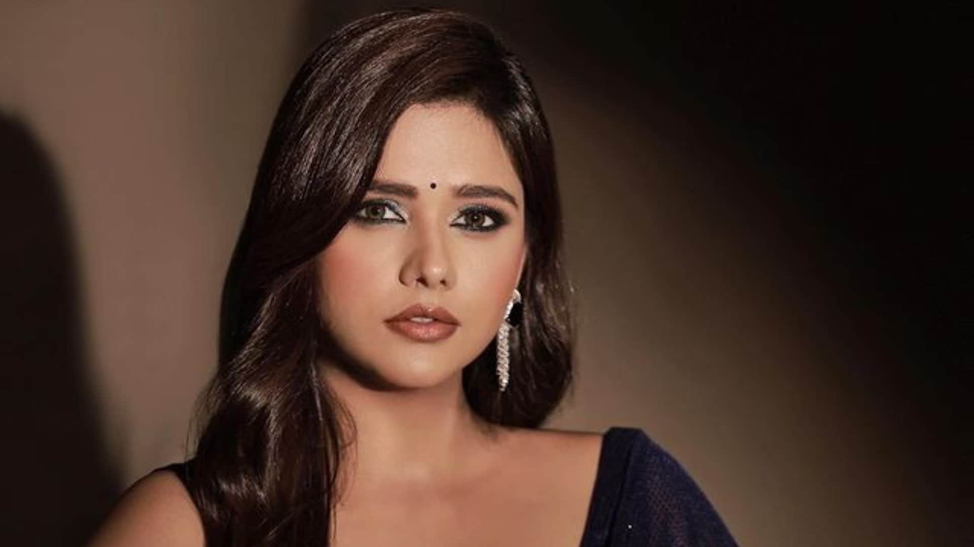 Dalljiet Kaur has been in news for some time for her personal life Nikhil Patel gaining publicity as per repor