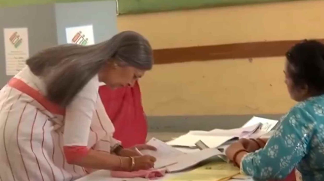 Domestic, foreign firms 'looting' tribal land in Jharkhand's Santal Pargana: Brinda Karat