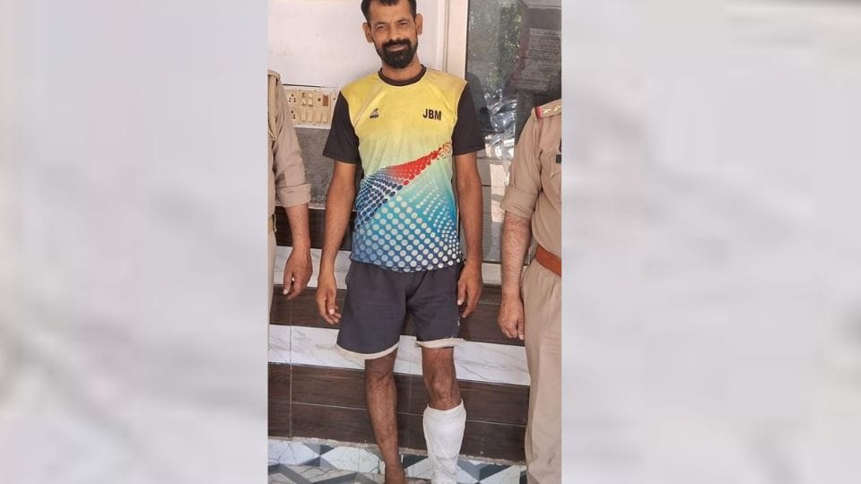 police arrested accused who shot himself after hatching conspiracy to trap opposition In Ghaziabad
