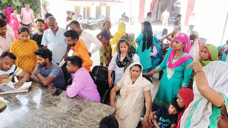 Dead body Amroha businessman found Najibabad, police cremated unclaimed, fear of murder