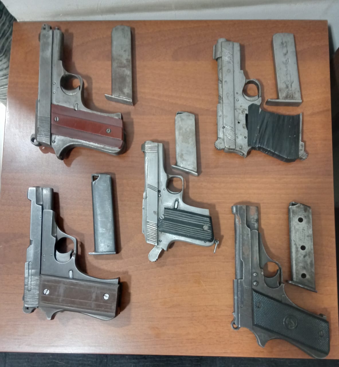 Lucknow: Member of interstate arms smuggling gang arrested, STF raids MET University