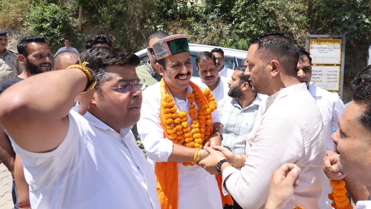 Vikramaditya Singh addressing an election public meeting organized in Baldwara Sarkaghat