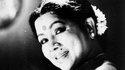 Actress Manorama birthday special started her life as maid acting in 1500 movies Guinness Book of World Record