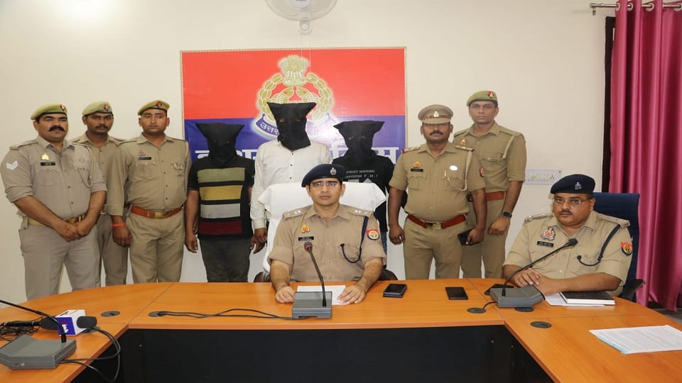 Three vehicle thieves arrested