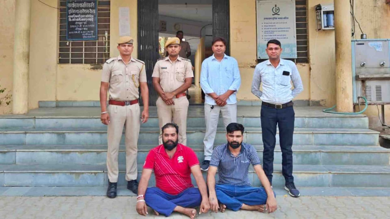 Dausa News: Dausa police arrested two interstate liquor smugglers