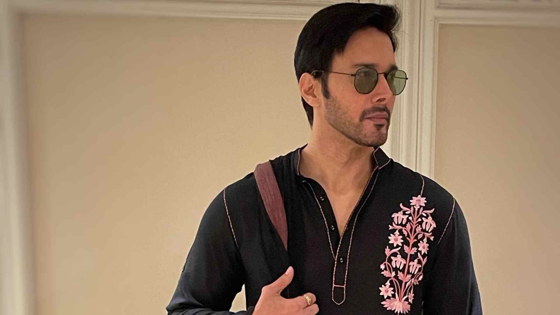 Rajniesh Duggall was the first choice for Yakeen film but Priyanka Chopra refused to work with him