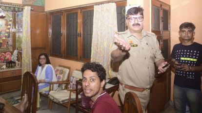 Retired IAS wife murder in lucknow one flat was sold for 90 lakhs Is this amount reason for murder