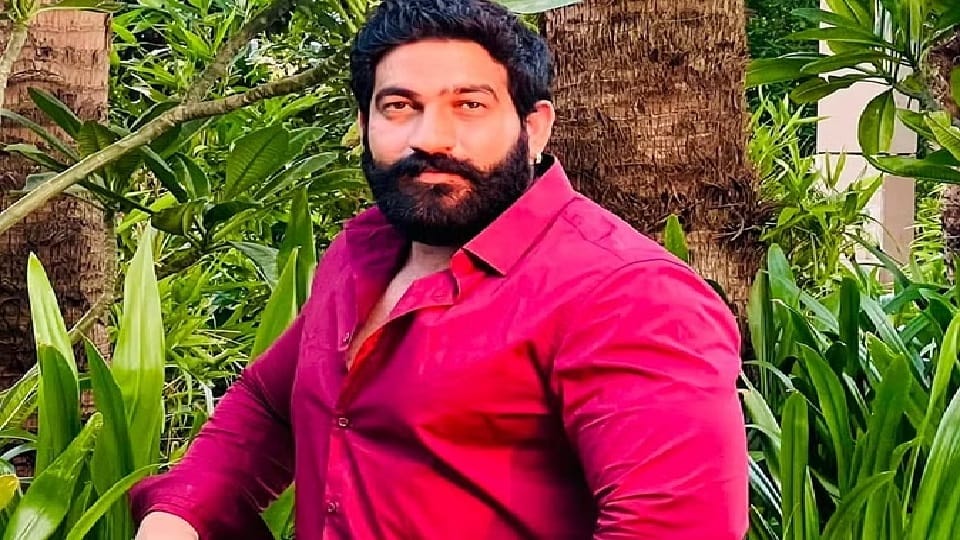 Bobby Kataria Arrested Used to commit cyber fraud by sending people abroad in name of job