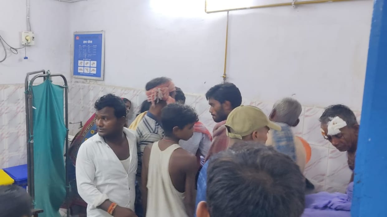 Bihar News: One dead, two in critical condition after auto overturned on highway in Madhepura