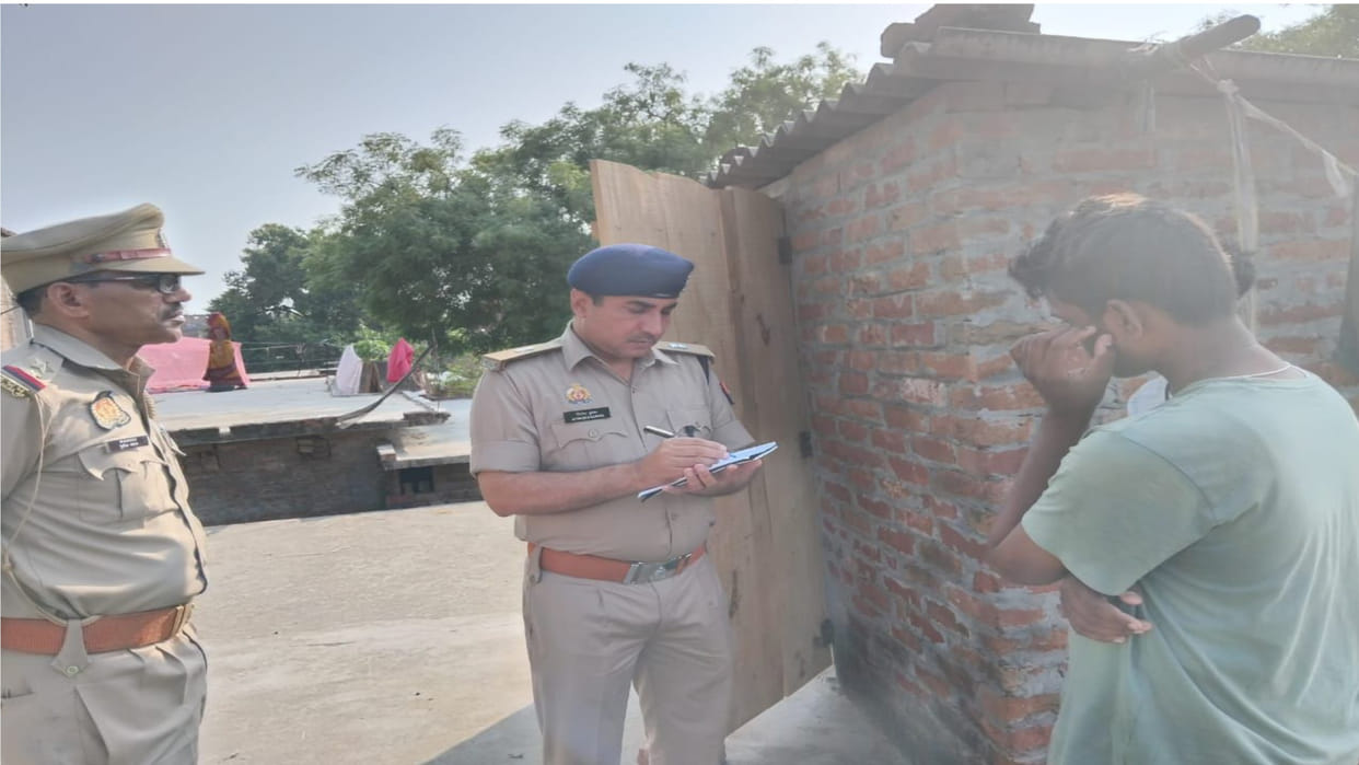 In Gola police station area of Gorakhpur, a son murdered his parents by decapitating them and absconded.
