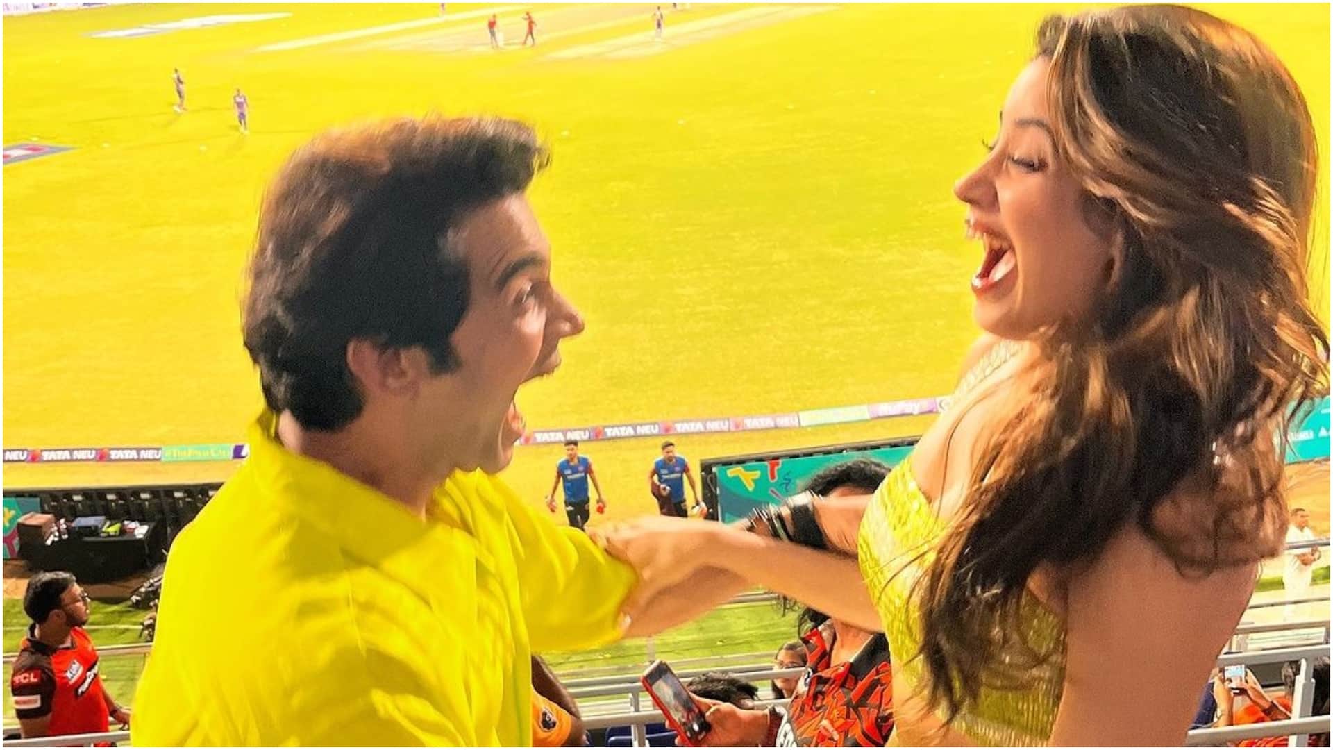 IPL 2024 Final: Janhvi Kapoor reactions in final won the hearts of fans, Watch Video and Photos of Janhvi