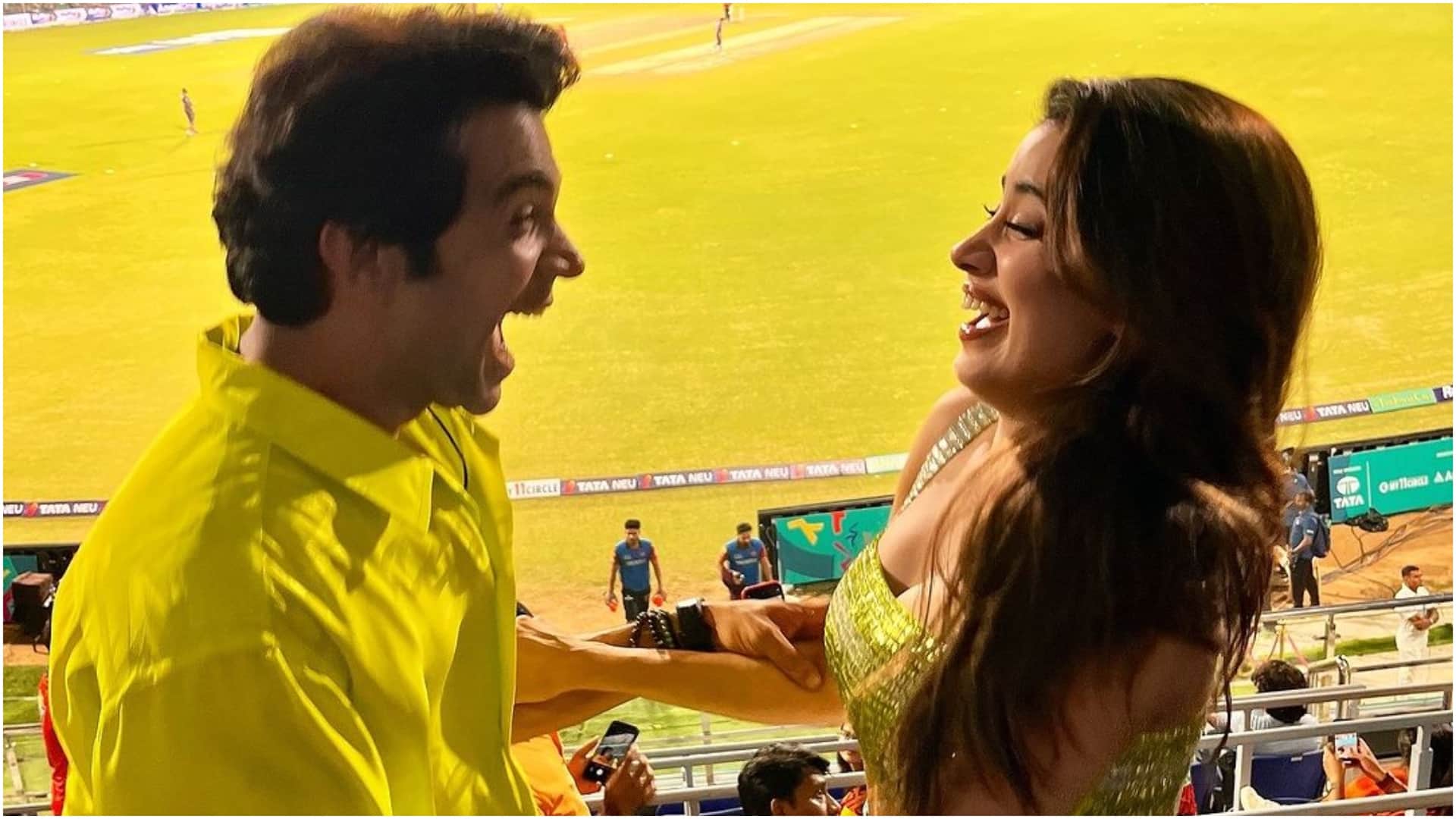 IPL 2024 Final: Janhvi Kapoor reactions in final won the hearts of fans, Watch Video and Photos of Janhvi