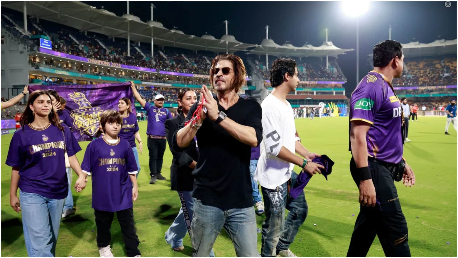 IPL 2024: Shah Rukh Khan kissed Gambhir on forehead, hugged Gauri-Suhana, victory lap, Winning Moment Photos