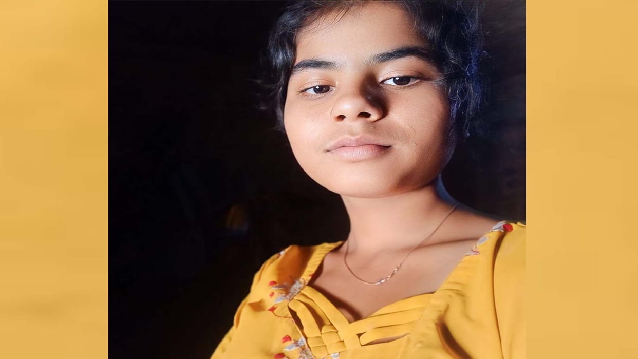 Hardoi: Angered by mother scolding, teenage girl commits suicide by hanging herself