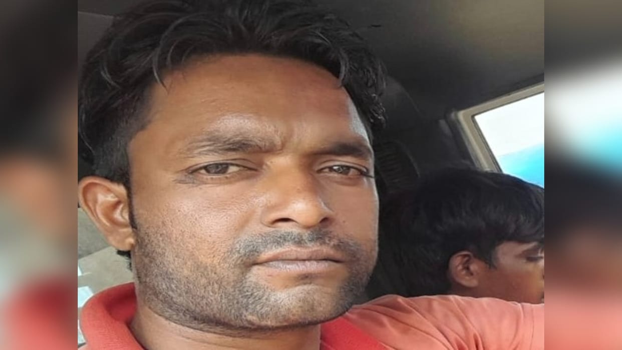 Bike rider dies due to collision with unknown vehicle on highway in Bareilly