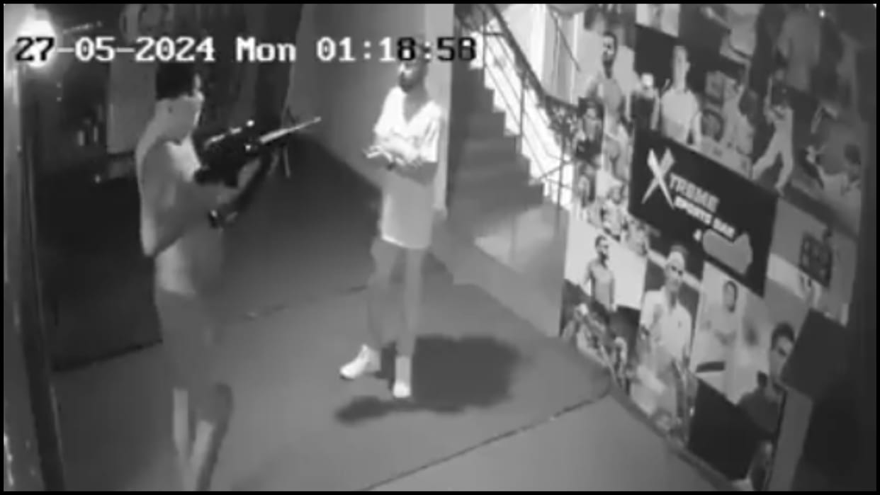 man shot dead a DJ at bar in ranchi after the employees refused to serve him alcohol Jharkhand