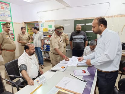 ACJM 1 MPM/LA court in Meerut sent SP MLA Rafiq Ansari to jail for 14 days judicial custody