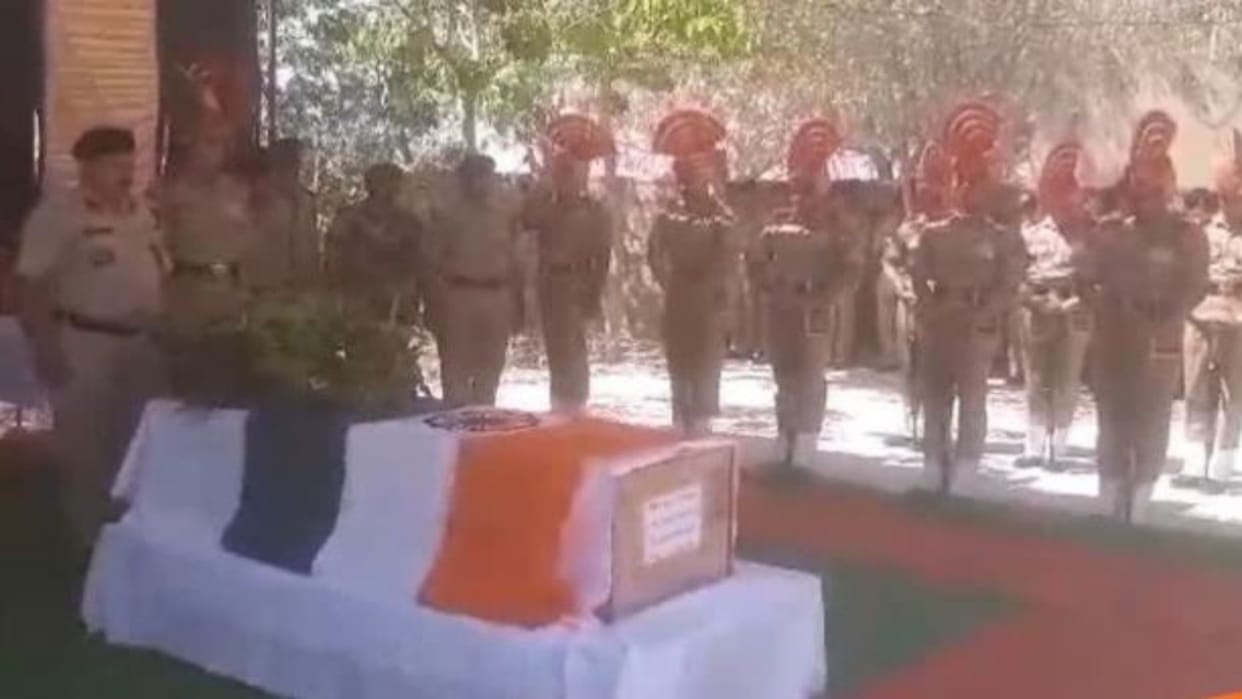 Jaisalmer News: Border soldier dies of heat stroke, after guard of honor tribute paid to martyr