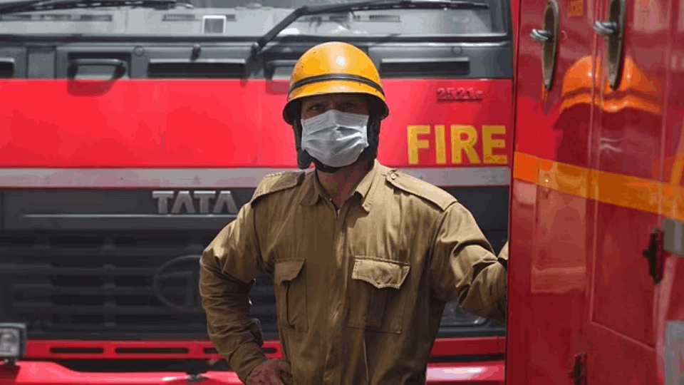 Fire broke out in a hospital in Rajouri Jammu and Kashmir