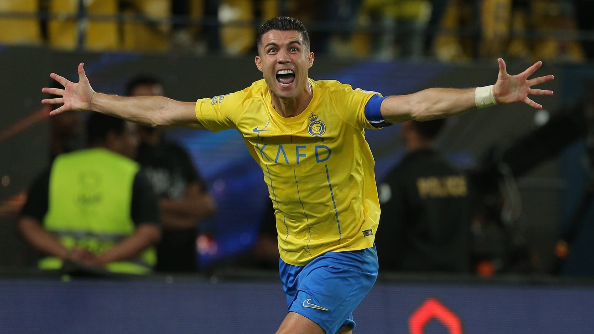 Cristiano Ronaldo launches his Youtube Channel, gathers 1 million subscribers in 90 minutes, made world record