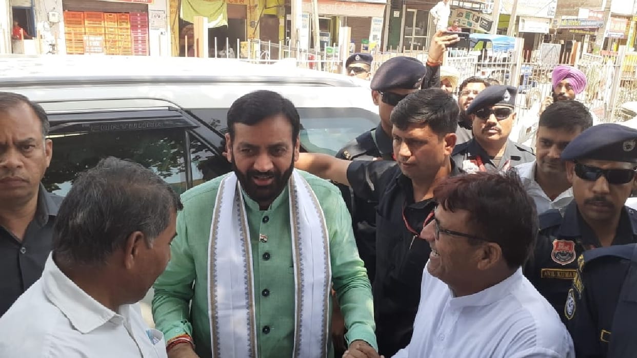 CM Naib Saini reached Fatehabad: Said- officers will have to answer, some complaints were received