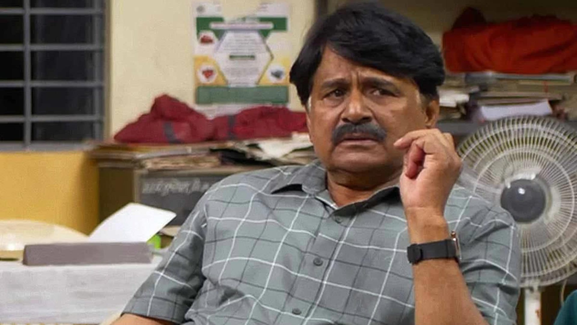 Raghubir Yadav Birthday: Prime Video Series panchayat fame actor and singer Life career Movies unknown facts