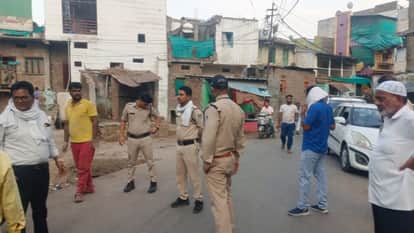 action against open meat and fish shops in Shajapur Despite ban