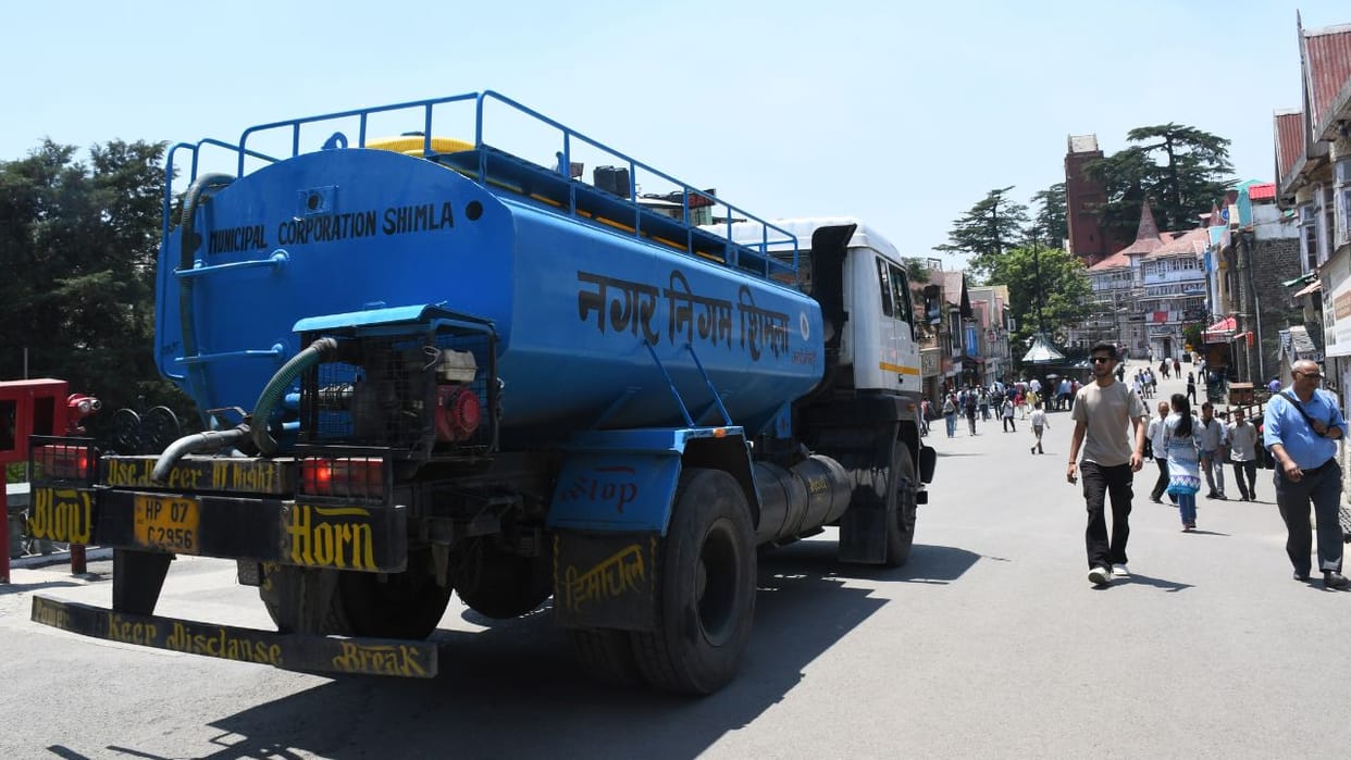 Now water will come to many areas of the Shimla for the fourth day