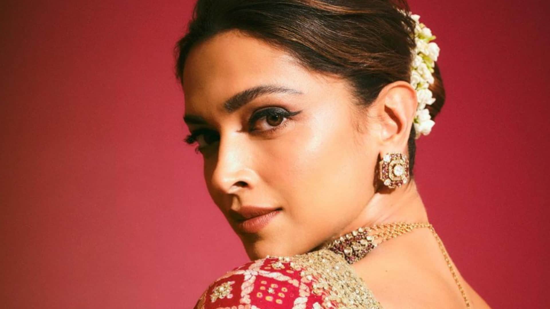 Stars Who Worked  For Free in Movies Deepika Padukone Shahid Kapoor Rajkumar Rao Farhan Akhtar