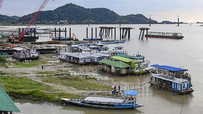 Northeast weather rain updates storm and landslides create havoc dead injured toll surging