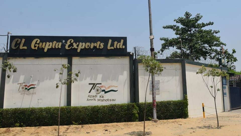 Income Tax Raid: Doctors and businessmen of Moradabad lose sleep, investigation of CL Gupta Group continues